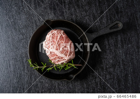 ハンバーグステーキ　Homemade hamburger steak  66465486