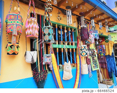 ＜コロンビア＞メルヘンの世界グアタペの街並み 66466524