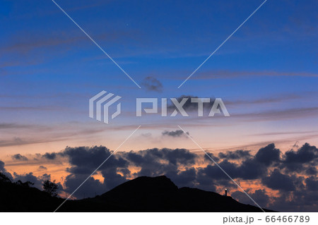 日本、沖縄県石垣島・平久保崎と灯台 66466789