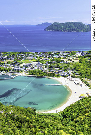 糸島の浜辺（福岡県）風景画　クレパス画原画 糸島の浜辺（福岡県）風景画 クレパス画原画