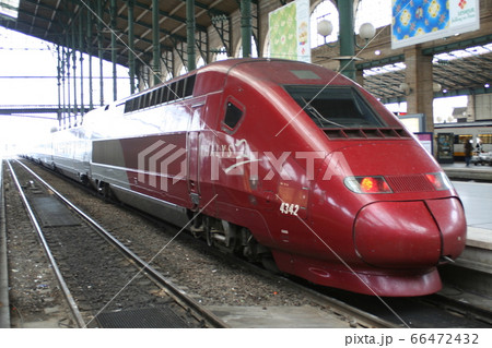 国際列車タリス　パリ北駅　フランス　パリ 66472432