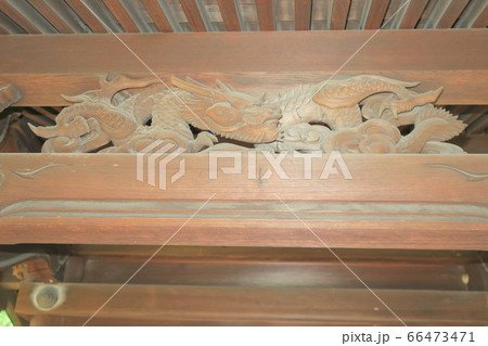 荒鍬宮の雲龍の彫刻1　岡山県岡山市東区 66473471