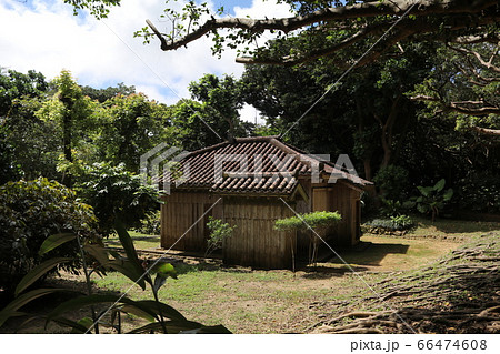 世界遺産　識名園　 66474608