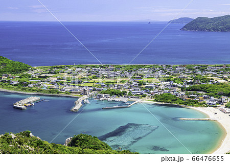 立石山から見た糸島の美しい風景 芥屋の町並み 福岡県糸島市 立石山から見た糸島の美しい風景 芥屋の町並み 福岡県糸島市 66476655