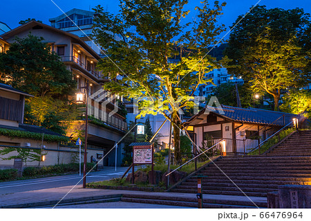 群馬県 伊香保温泉 夜の石段街の写真素材