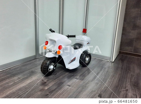 Small children's white motorcycle birthday gift for a child Small children's white motorcycle birthday gift for a child 66481650