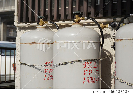 プロパンガスボンベ 66482188