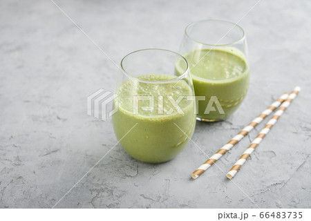 Green smoothie with spinach and avocado 66483735