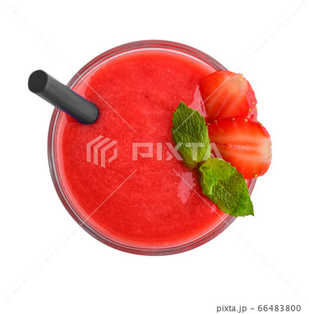 Glass of strawberry smoothie Glass of strawberry smoothie 66483800