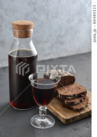 Traditional Russian drink kvass 66484315