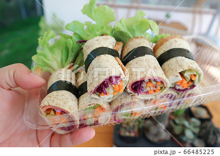 bread roll, rolls or vegetable roll bread roll, rolls or vegetable roll 66485225