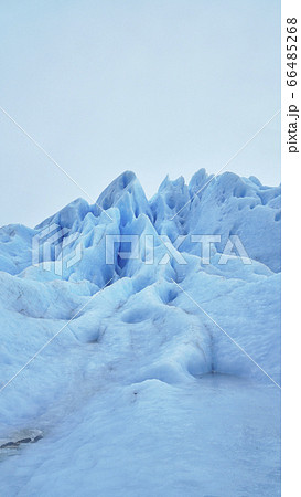アルゼンチン　ペリトモレノ氷河 66485268