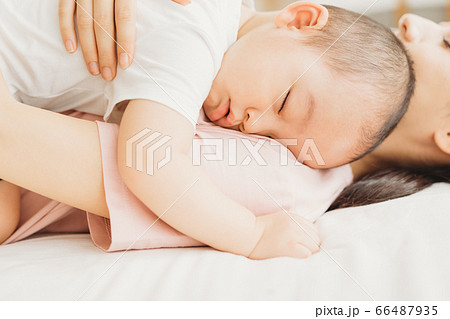 Mother and son, sleeping, bedroom Mother and son, sleeping, bedroom 66487935