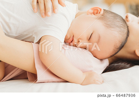 Mother and son, sleeping, bedroom Mother and son, sleeping, bedroom 66487936