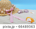 砂浜 夏 麦わら帽子 66489363