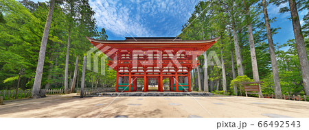 【高野山 壇上伽藍 中門】 (高解像度版) 和歌山県伊都郡高野町高野山 【高野山 壇上伽藍 中門】 (高解像度版) 和歌山県伊都郡高野町高野山 66492543