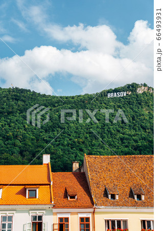 Medieval old town houses and Tampa mountain in Brasov, Romania 66493931