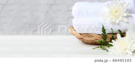 Spa beauty massage health wellness.  66495105