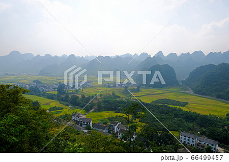 中国旅行・カルストの万峯林 66499457
