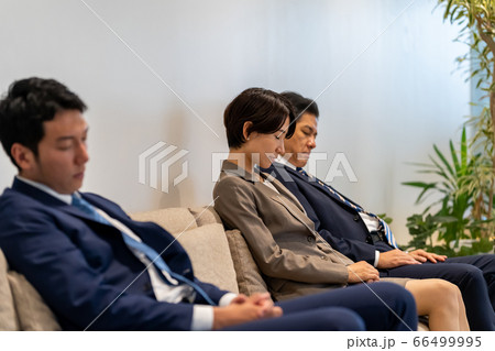 会社で昼寝 会社で昼寝 66499995