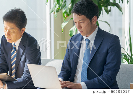 営業上司部下コンビ 66505017