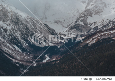 High mountains under snow in the winter High mountains under snow in the winter 66506298