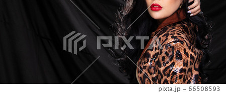 20s Asian Woman has black hair style wear leopard 20s Asian Woman has black hair style wear leopard 66508593