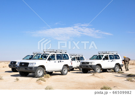 Safari with jeep in the desert in Tunis 66509982