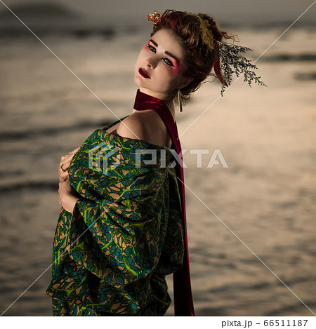 European woman in Geisha kimono European woman in Geisha kimono 66511187
