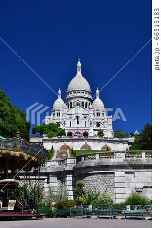 パリ、晴れた日のサクレクール寺院 パリ、晴れた日のサクレクール寺院 66513183