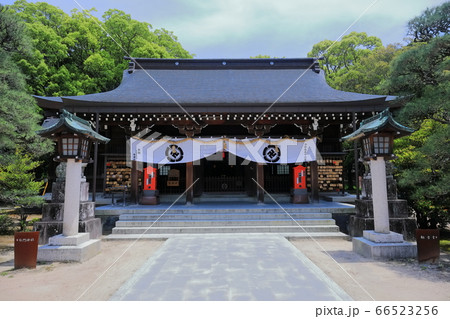 山口県 新緑の松陰神社 松下村塾 の写真素材