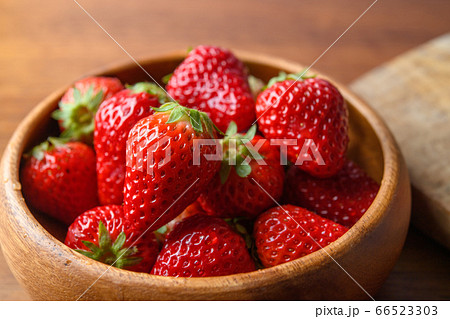 strawberry strawberry 66523303