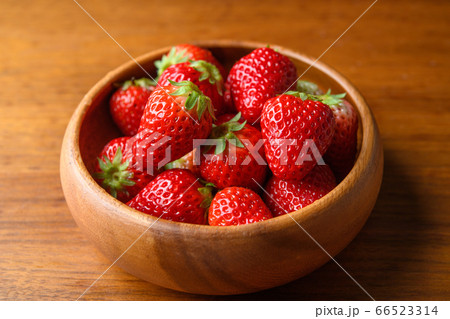 strawberry 66523314