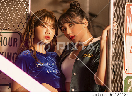 女性 女 女の子 66524582