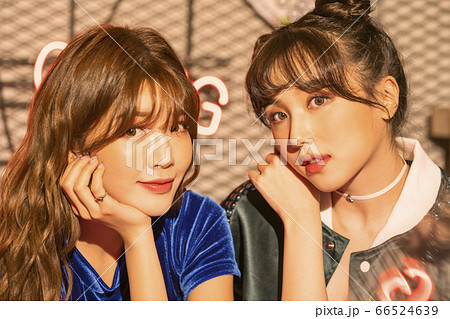 女性 女 女の子 66524639