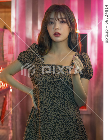 女性 女 女の子 66524814