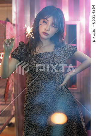 女性 女 女の子 66524864