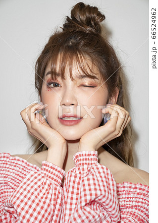 女性 女 女の子 66524962
