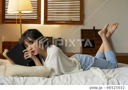 女性 女 女の子 66525032