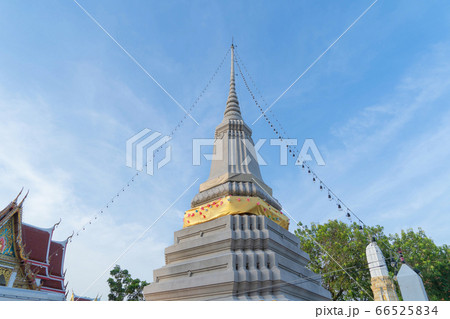 Wat Chantharam Worawihan or Wat Klang Talat Phlu, 66525834