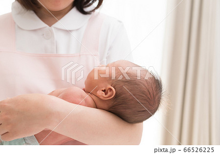 新生児　イメージ 66526225