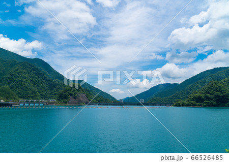 奥多摩湖（倉戸口バス停付近） 66526485