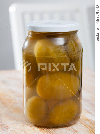 Salted in barrels green tomatoes Salted in barrels green tomatoes 66529742