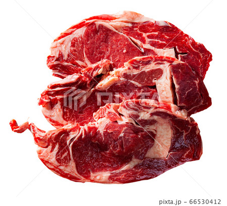 Raw beef fillet with rosemary 66530412
