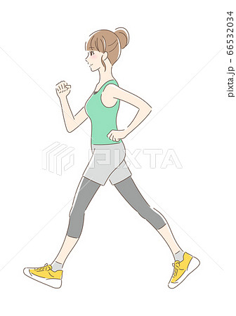 ウォーキングする女性 66532034