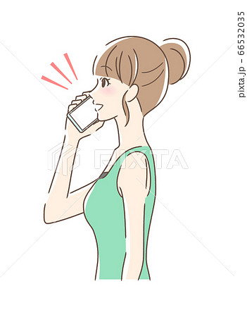 スマホで通話する女性の横顔 66532035