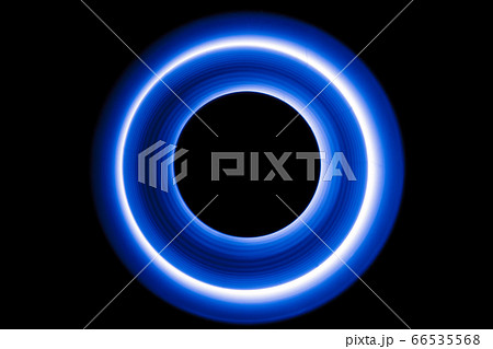 Sound waves in the dark Sound waves in the dark 66535568