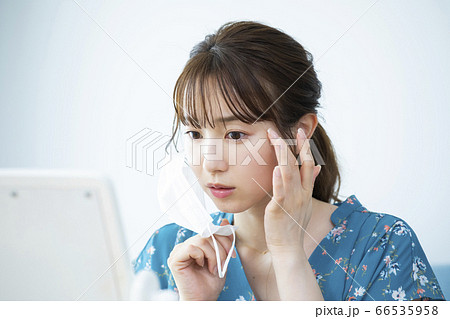 マスク肌荒れ 66535958