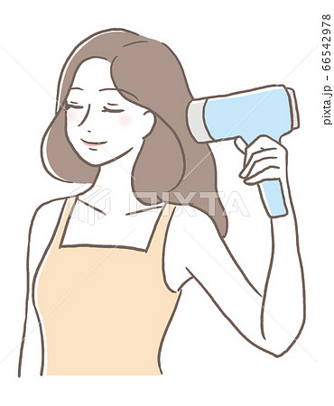 ドライヤー 髪を乾かす女性 ドライヤー 髪を乾かす女性 66542978
