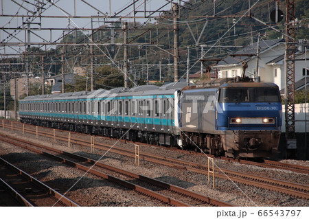 EF200-10号機牽引の京浜東北線E233系新車輸送列車(甲種輸送)_2009/10/15撮影 66543797